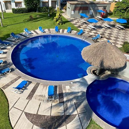 Manzanillo Pied A Terre Hotel Exterior foto