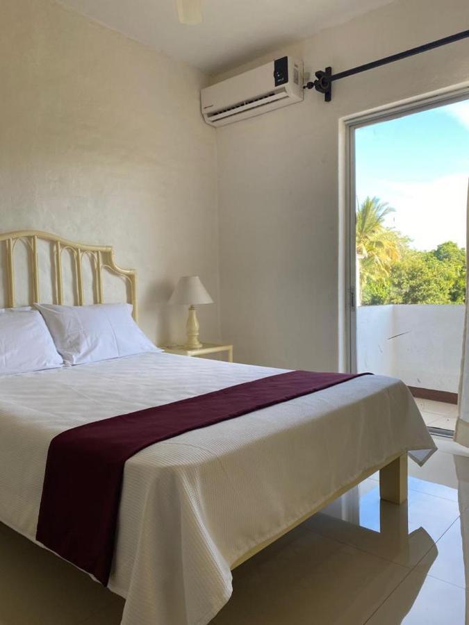 Manzanillo Pied A Terre Hotel Exterior foto
